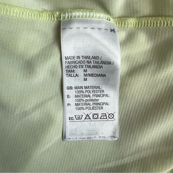 Adidas climachill sleeveless running Tank Top women’s size Medium - Picture 4 of 8